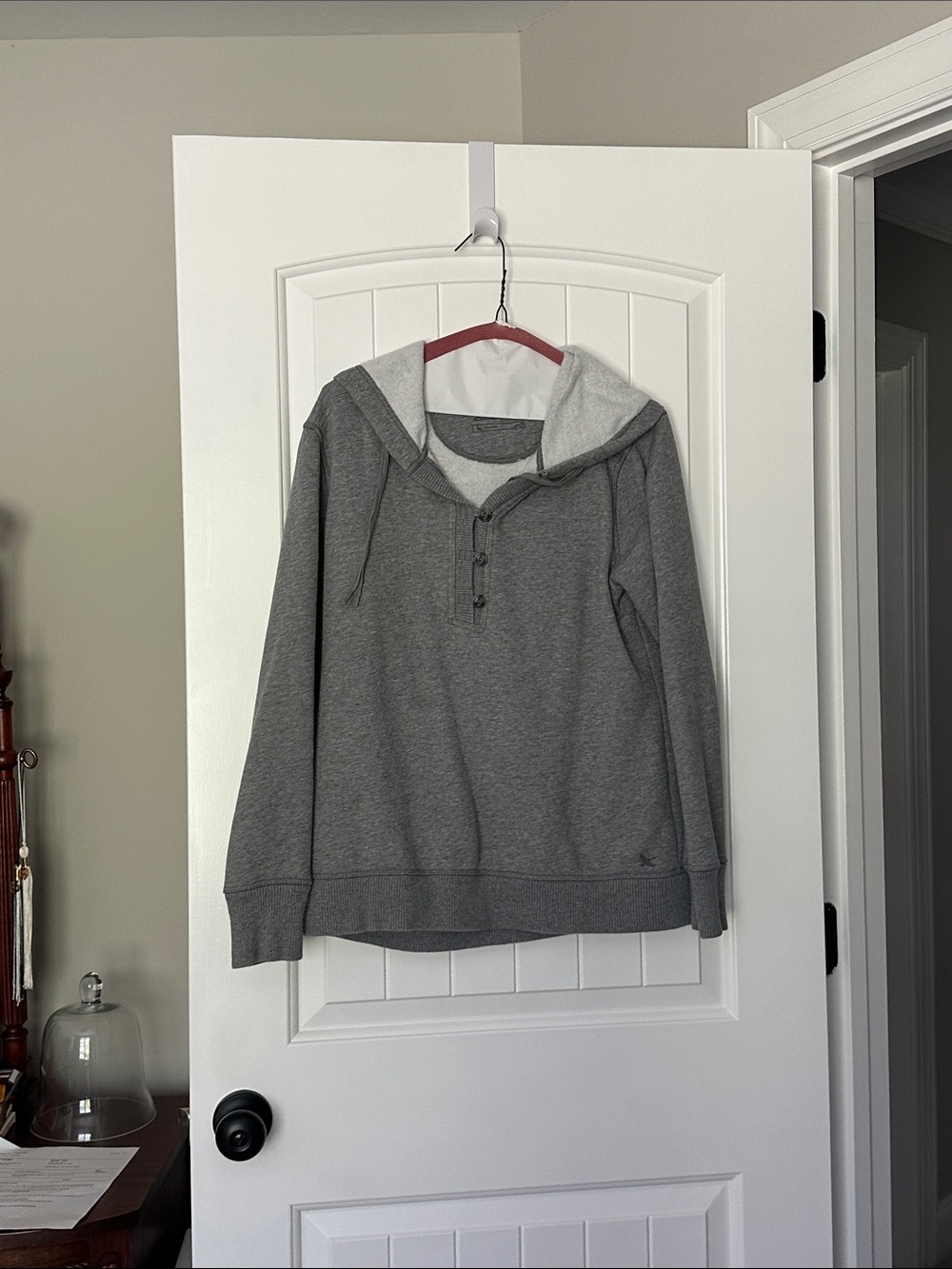 Eddie Bauer Gray Hooded Pullover Sweatshirt